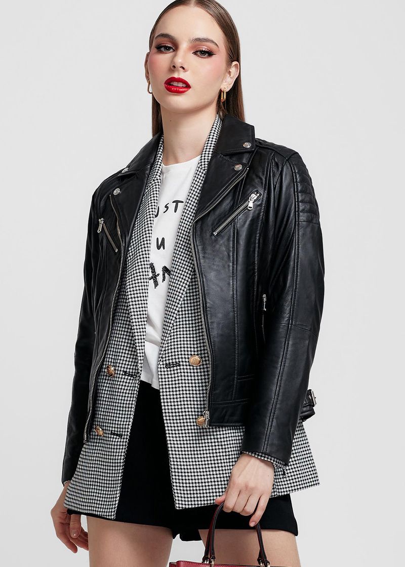 CASACA ESTILO BIKER EN CUERO COLOR ENTERO