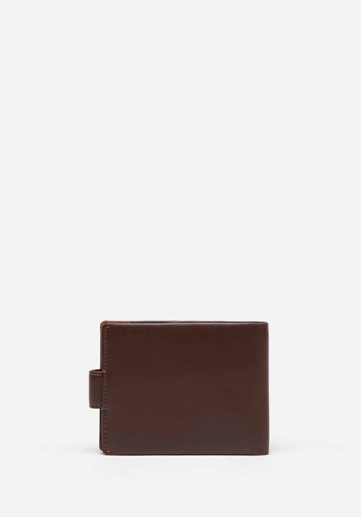 BILLETERA AXIS CON BROCHE II